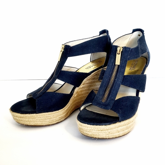 Michael Kors Denim Zipper-Up 4" Platform Wedge Shoe, Excellent Condition - Picture 5 of 10